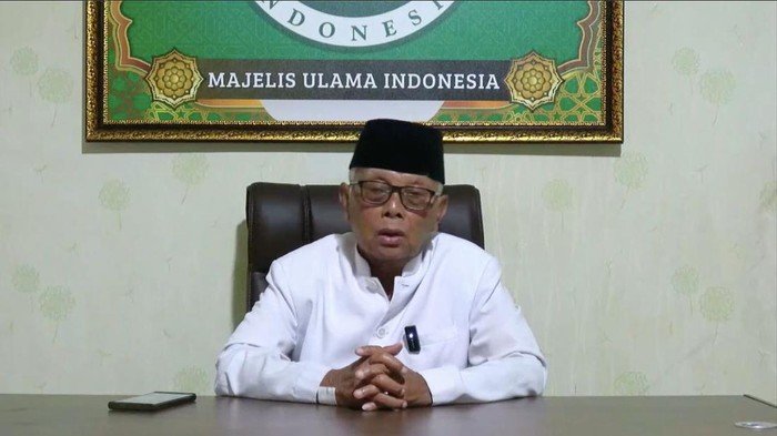 SB News : Ketum Majelis Ulama Indonesia (MUI) Dukung Polri di Bawah Presiden